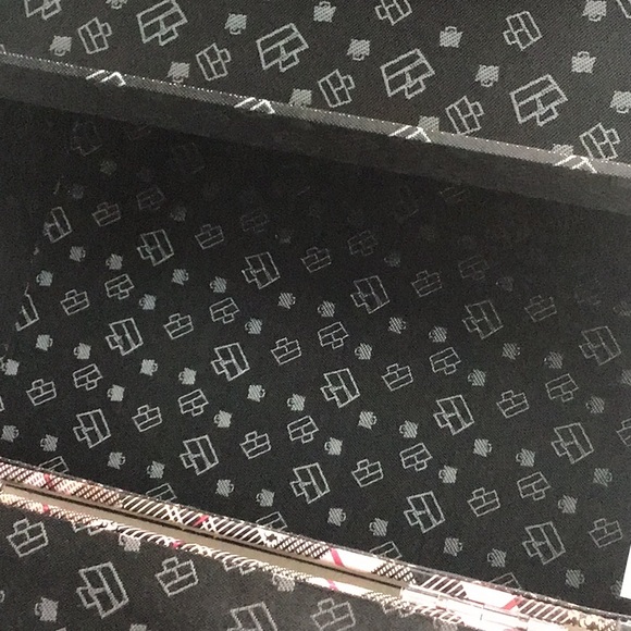 Caboodles carrying case - Picture 6 of 12